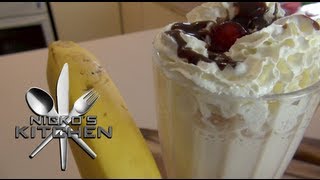 BANANA SPLIT SMOOTHIE [upl. by Deonne]