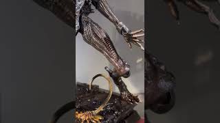 Hot Toys Alien Romulus  Scorched Xenomorph Quick Look movie hottoys alienromulus actionfigures [upl. by Aikit]