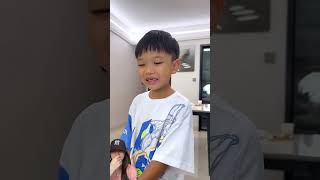 REBUTAN AYAM GORENG ⁉️PAPA ATAU ADEK YANG DI MARAH MAMA 😱shorts funny dubbing [upl. by Ttenrag919]