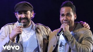 Juan Luis Guerra  Frío Frío feat Romeo Santos Live [upl. by Llehsam]