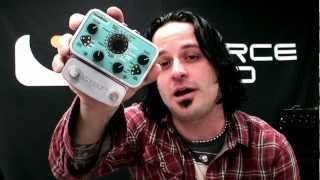 Soundblox 2 Multiwave Distortion  Guitar Effects Pedal Demo [upl. by Martz]