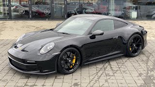 Porsche 911 GT3 Touring 992 tiefschwarzmetallic Leichtbaudach Carbon Chrono Paket [upl. by Creedon]