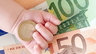 Mode de garde  Comment sont calculés les prix en crèche familiale [upl. by Tonie384]