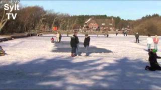 Eisvergnügen auf Sylt in Keitum  am Dorfteich Wenningstedt [upl. by Alinna]