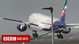 Big Jet TV How a plane stream became a sensation during Storm Eunice  BBC News [upl. by Seen658]