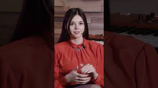 Women Who Rock VOX Celebrating Womens History Month with Artist Elise Trouw [upl. by Budd]