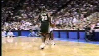 Penny Hardaway Dunks Alley Oop in Spectacular Fashion [upl. by Lindemann]