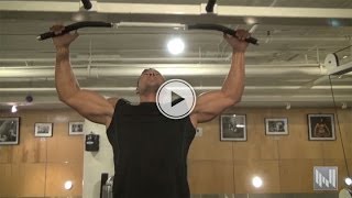 Isolating Your Lats During Pull Ups For A Wide Back  Muscle Building Workout Tip [upl. by Bonnette]