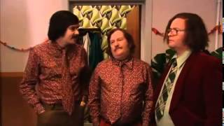 Still Game  Hogmanay Special 2006 [upl. by Blain]