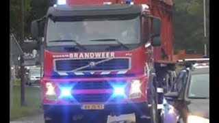 COMPAGNIEBRAND EGMOND 17 BRANDWEERVOERTUIGEN MET SPOED [upl. by Ainit30]