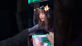 Lisa Vs Lilies phone 😆😭 lisa blackpink lisamanoban [upl. by Belva]