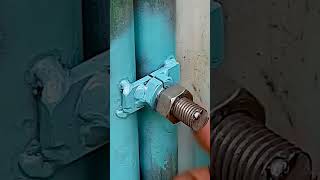 Kya Kamal ki jugaad hai bhai plumbing plumber electrical tools latch doorlock ytshort constr [upl. by Gretel]