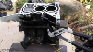 How works 3 three cylinder engine [upl. by Chrisy]