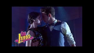 Soy Luna 1  Luna y Matteo patinan Alas y se besan Capítulo 40 [upl. by Leamse]