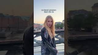 Hamburg meine Perle wo alles begann 🤍 hamburg speicherstadt indiepop newmusic larahulo [upl. by Initsed]