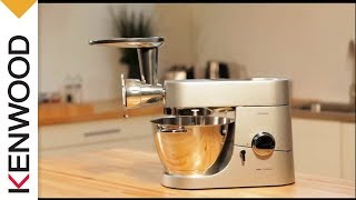 Torchio per la Pasta AT910  Attrezzature Optional Kenwood Chef  Video del Prodotto Italia [upl. by Flodnar]