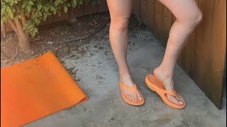 Oofoos Sandal Review [upl. by Eniarral352]