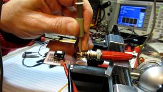 68 Oscilloscope Probe Ground lead length effects on signal quality [upl. by Atsahc29]