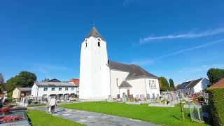 🔔GRAFENSCHLAGNÖ 🈂️Freitagsläuten mit der großen Glocke der Pfarrkirche zum Hl Martin [upl. by Lovel]