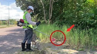 Abandoned Sidewalk Was Revived Clean Up  Energy Clean Up [upl. by Yemane]