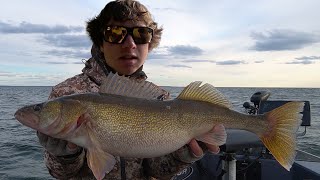 Walleye Fishing on Green bayGreen Bay Wisconsin [upl. by Rosenbaum]