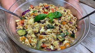 Questa insalata italiana di farro sta facendo impazzire il mondo Ricetta facile sana e deliziosa [upl. by Bennink910]